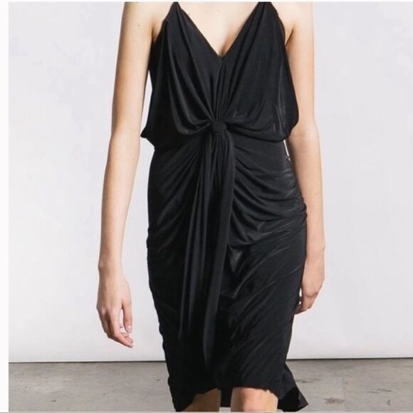 T Bags Los Angeles Draped Knot Front Dress - Picture 3 of 7